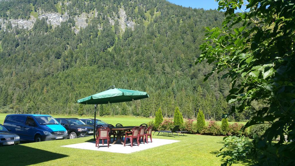 Haus Kirchmaier Panzió Pertisau Kültér fotó